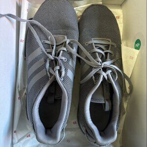Men's Grey Adidas Cloudfoam Shoes Size 9.5